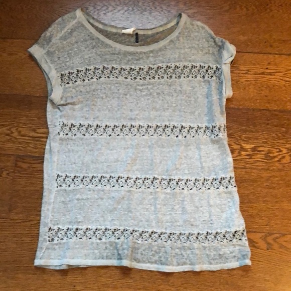 Anthropologie Akemi + Kin Burnout Top - Picture 1 of 4
